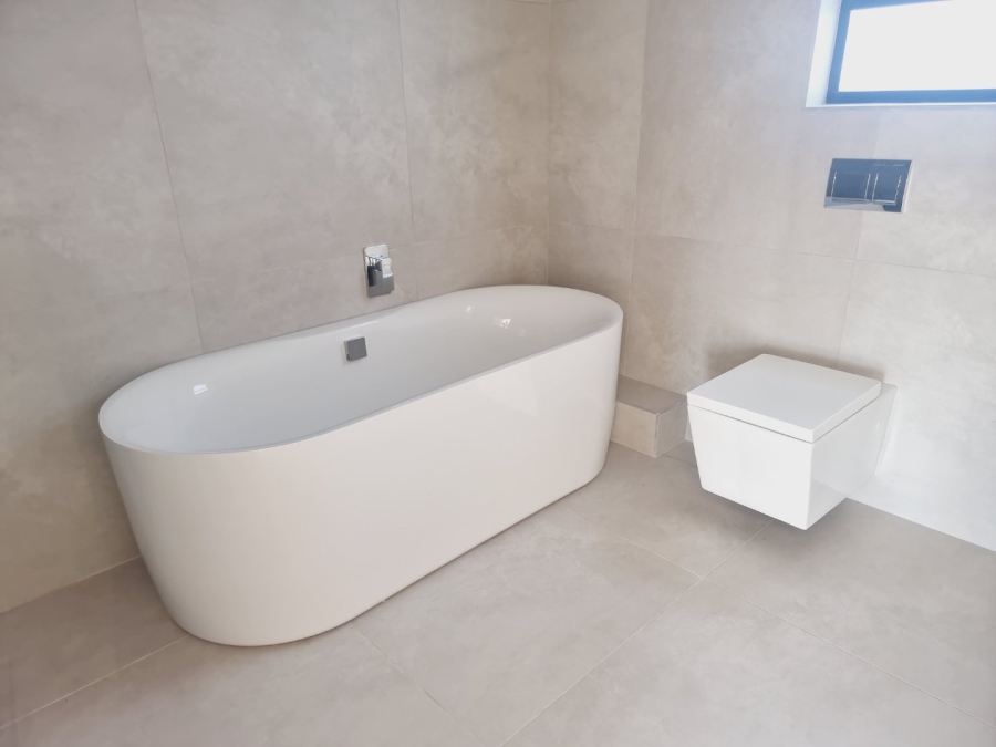 4 Bedroom Property for Sale in Sandown Western Cape